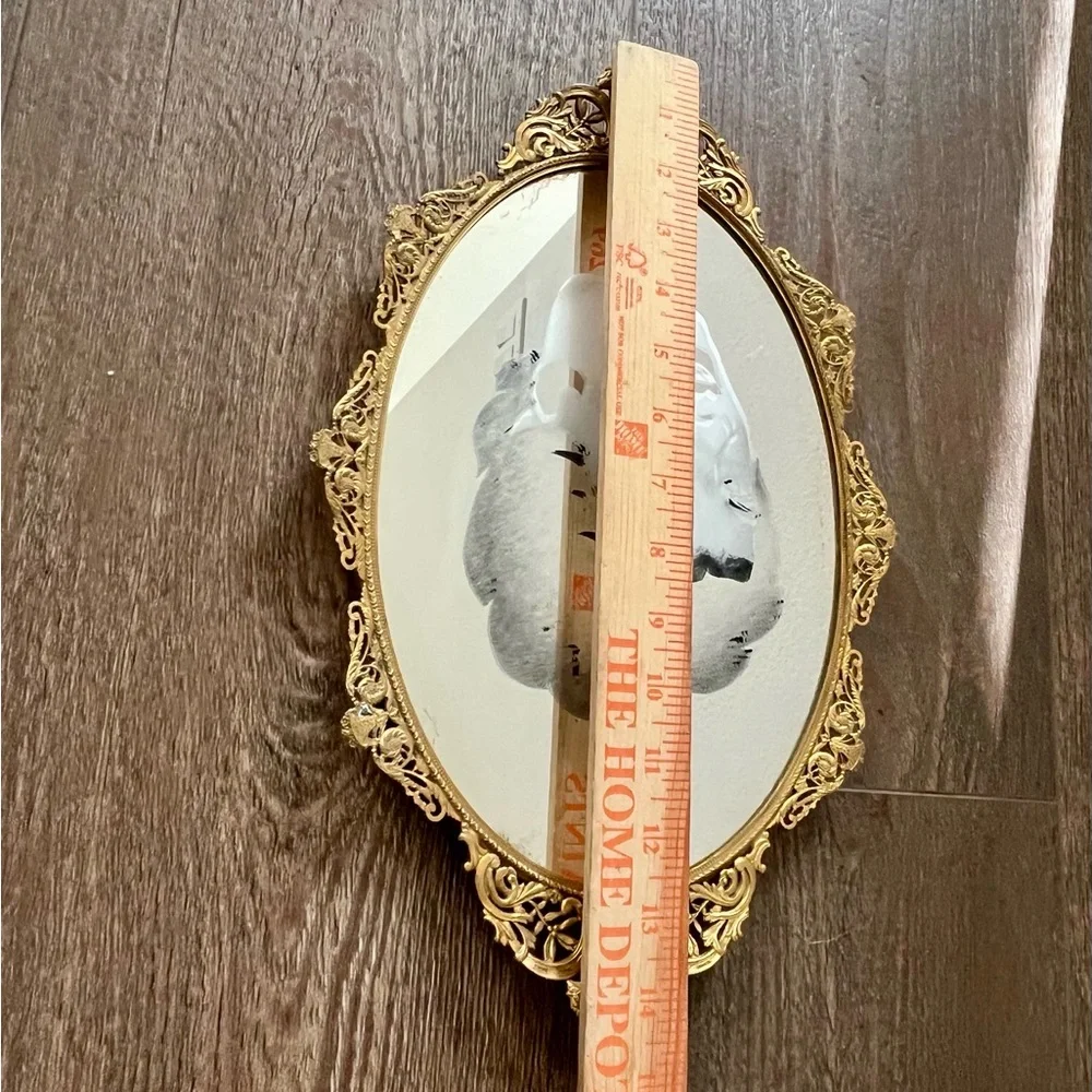 Elegant Gold Oval Mirror 9/14 inch